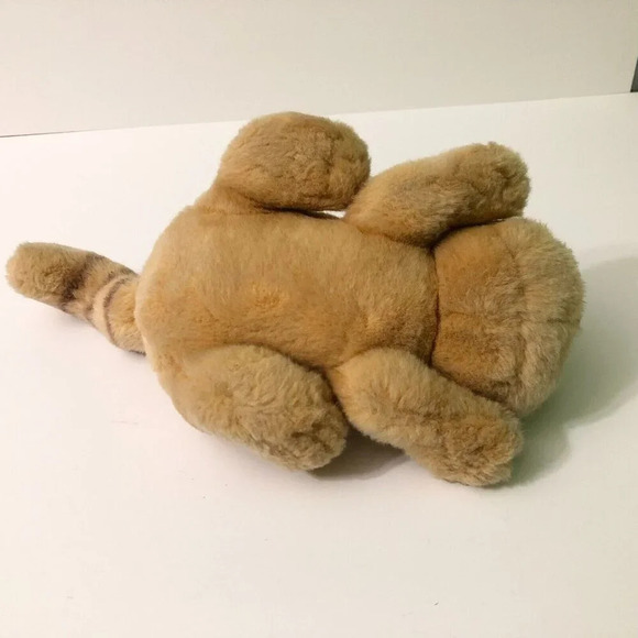 Vintage Garfield Laying Down Plush 12 Inch Long Stuffed Toy - Picture 8 of 16